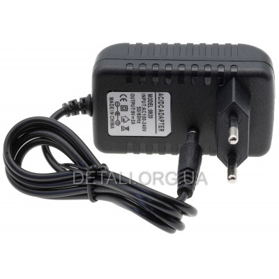 Зарядний пристрій 0920 (9V 2000mA)