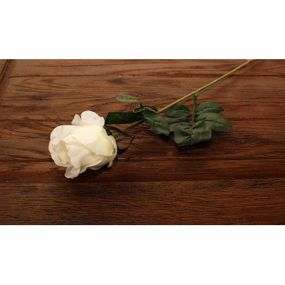 Искусственные цветы роза белая на ветке
